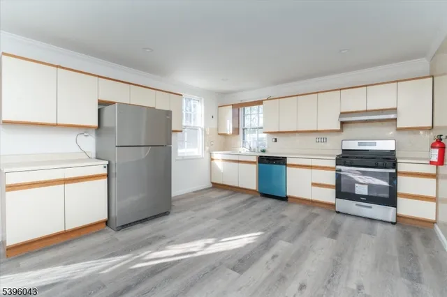 $3,875 | 6 Jersey Street, Bloomfield, NJ 07003