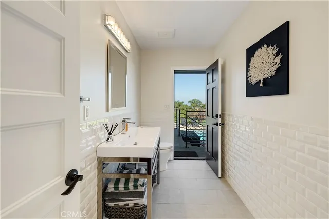 $4,790,000 | 900 VÃa Nogales, Palos Verdes Estates, CA 90274