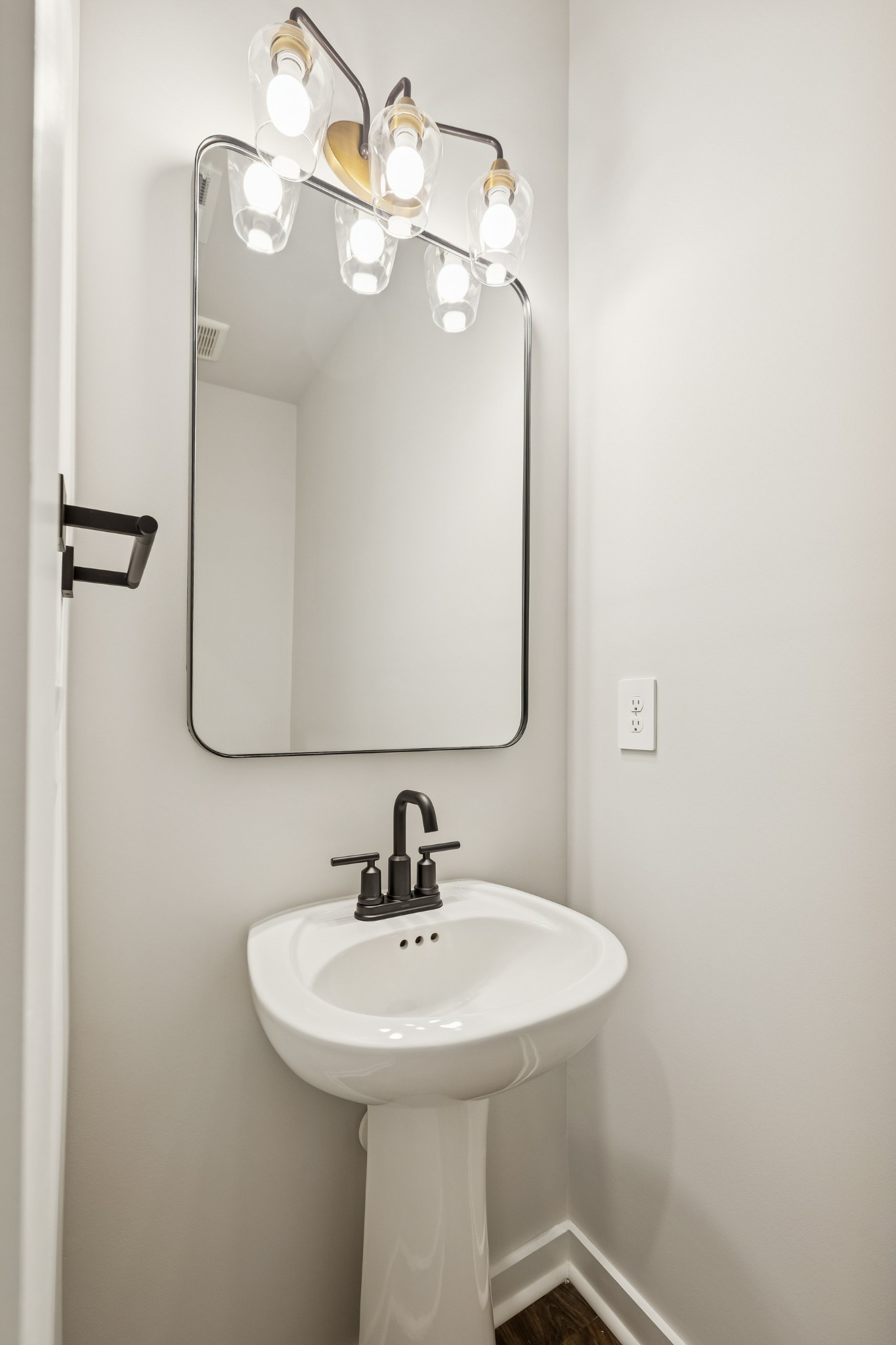 424 Wild Iris Way Spring Hill, TN 37174 - Photo 5 of 87