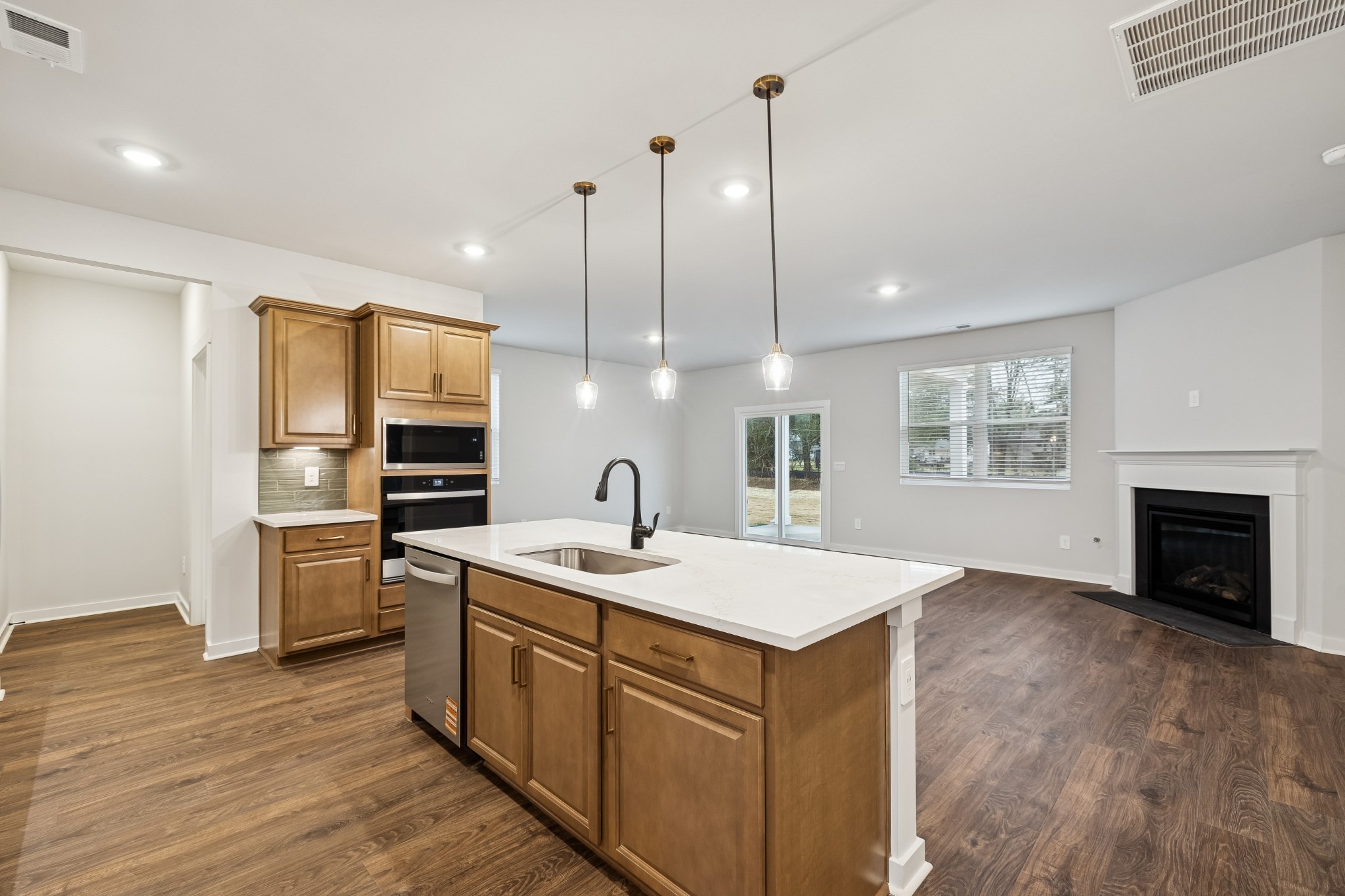 424 Wild Iris Way Spring Hill, TN 37174 - Photo 7 of 87