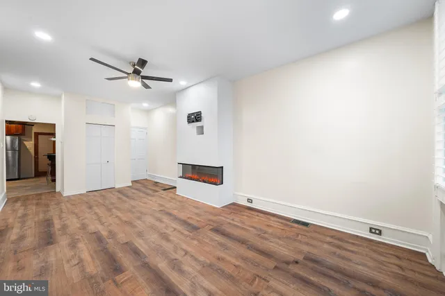 $1,830 | 1114 Snyder Avenue, Unit 1, Philadelphia, PA 19148
