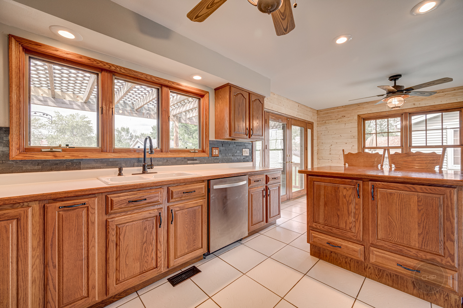 133 North Schmidt Road Bolingbrook, IL 60440 - Photo 11 of 27