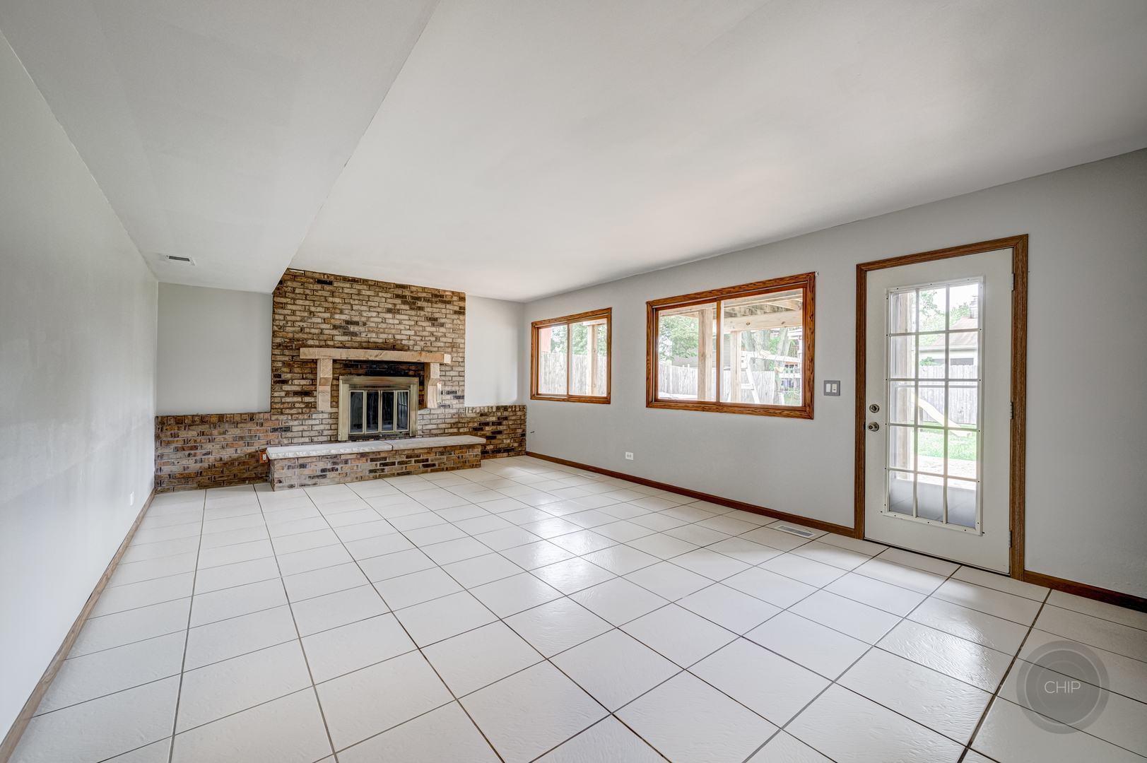 133 North Schmidt Road Bolingbrook, IL 60440 - Photo 16 of 27