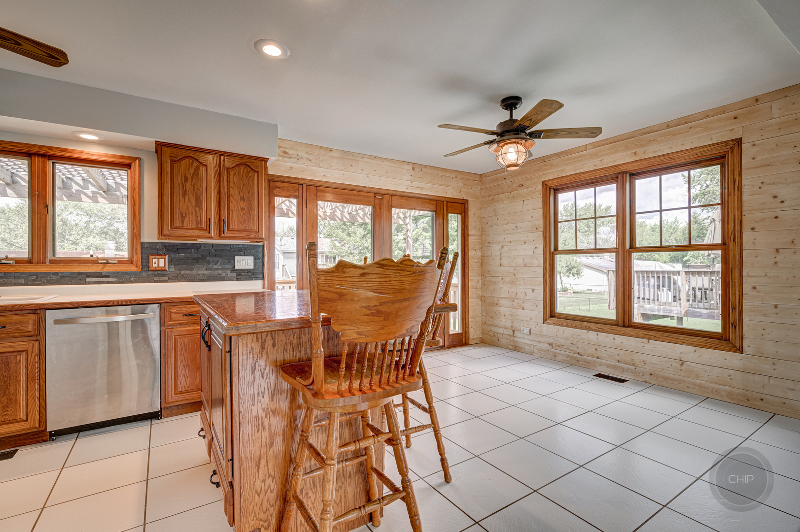 133 North Schmidt Road Bolingbrook, IL 60440 - Photo 8 of 27