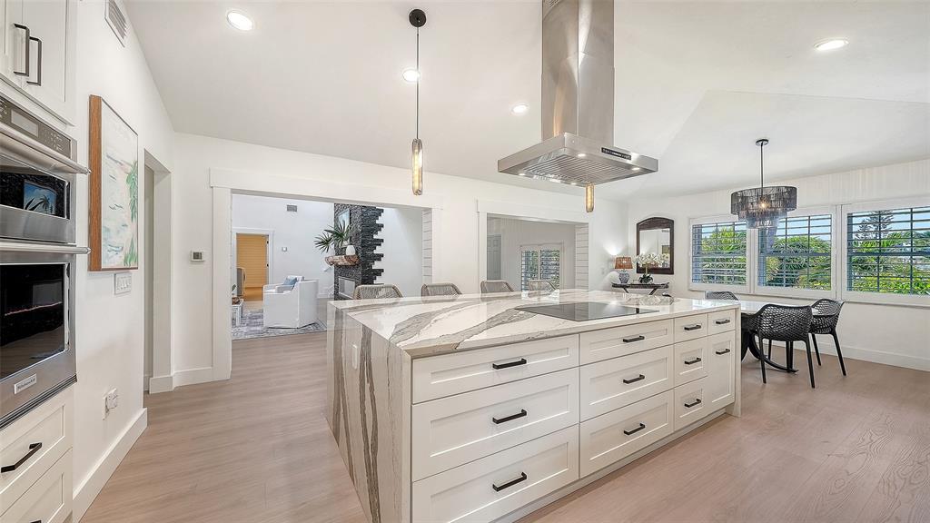 3624 South Lockwood Ridge Road Sarasota, FL 34239 - Photo 6 of 53 Gallery Image 6