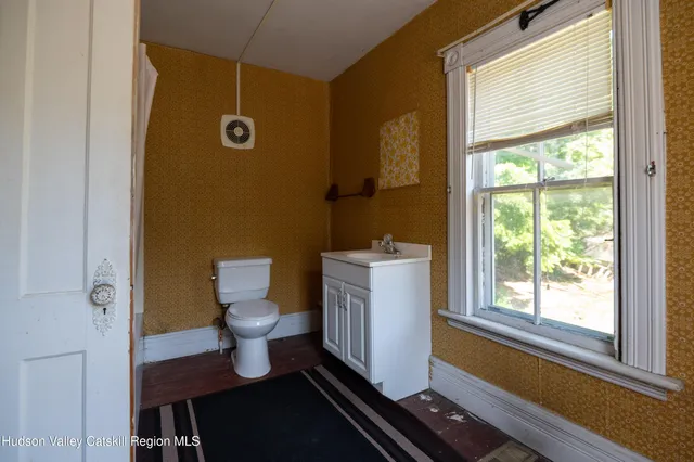 $199,000 | 763 Highway 217, Hudson, NY 12534