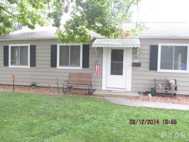 201 Decatur Road Marquette Heights, IL 61554 - Photo 4 of 27 Gallery Image 4