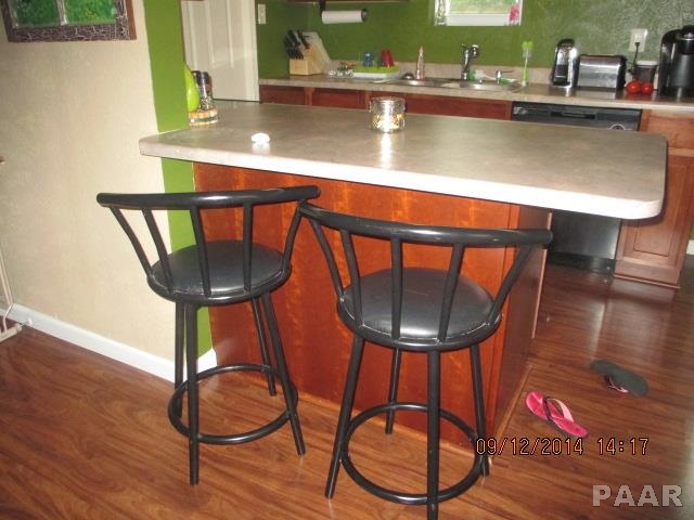 201 Decatur Road Marquette Heights, IL 61554 - Photo 9 of 27 Gallery Image 9