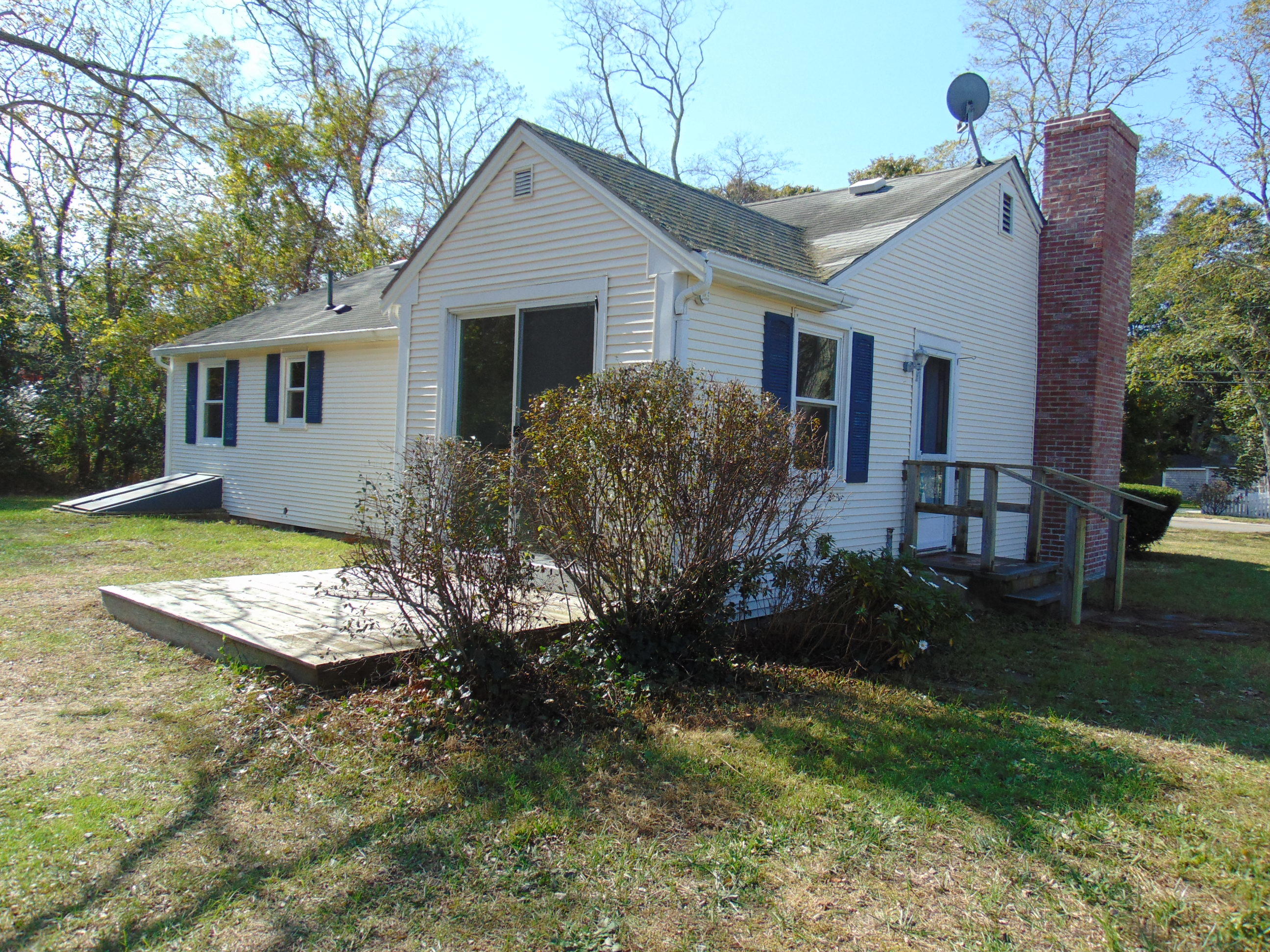 850 Massasoit Road Eastham, MA 02642 - Photo 11 of 11 850 Massasoit Road Eastham 019