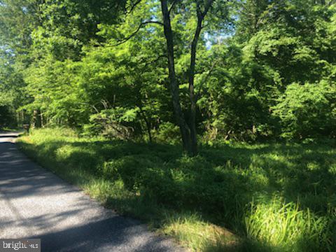 1405 Green Ridge Road Orrtanna, PA 17353 - Photo 2 of 5 Gallery Image 2