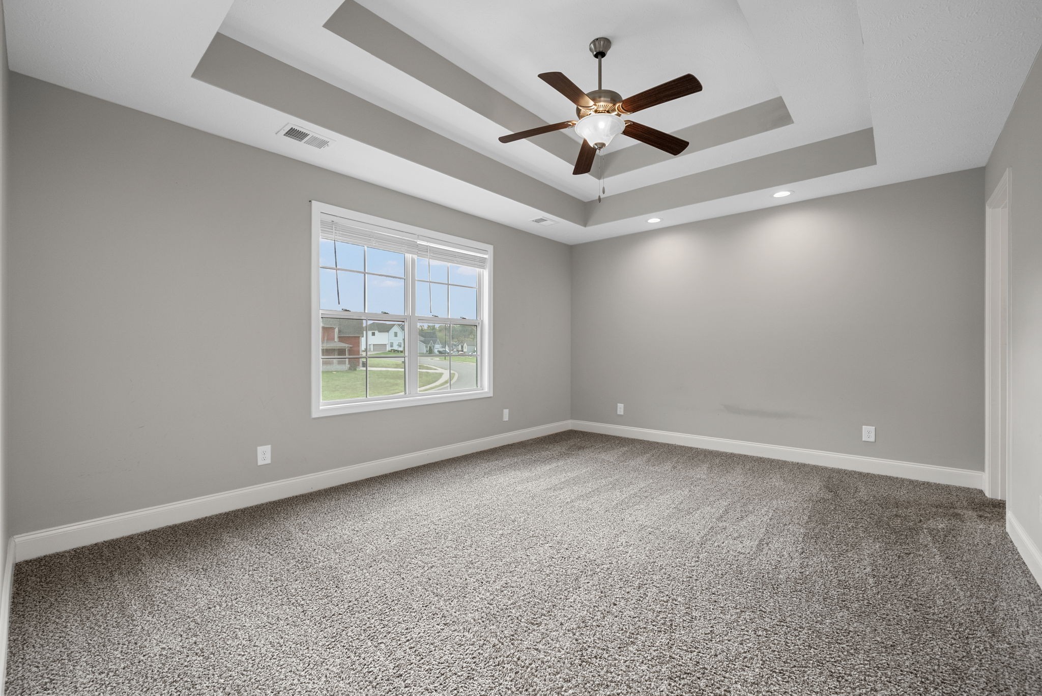 1717 Rains Road Clarksville, TN 37042 - Photo 21 of 39 Gallery Image 21