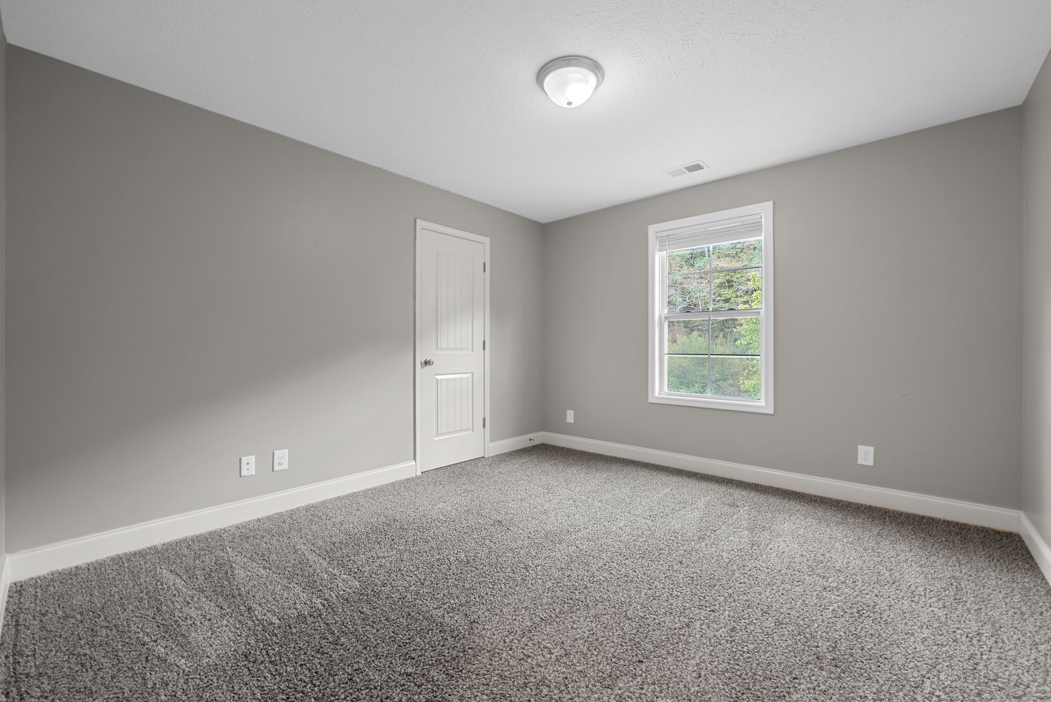 1717 Rains Road Clarksville, TN 37042 - Photo 25 of 39 Gallery Image 25