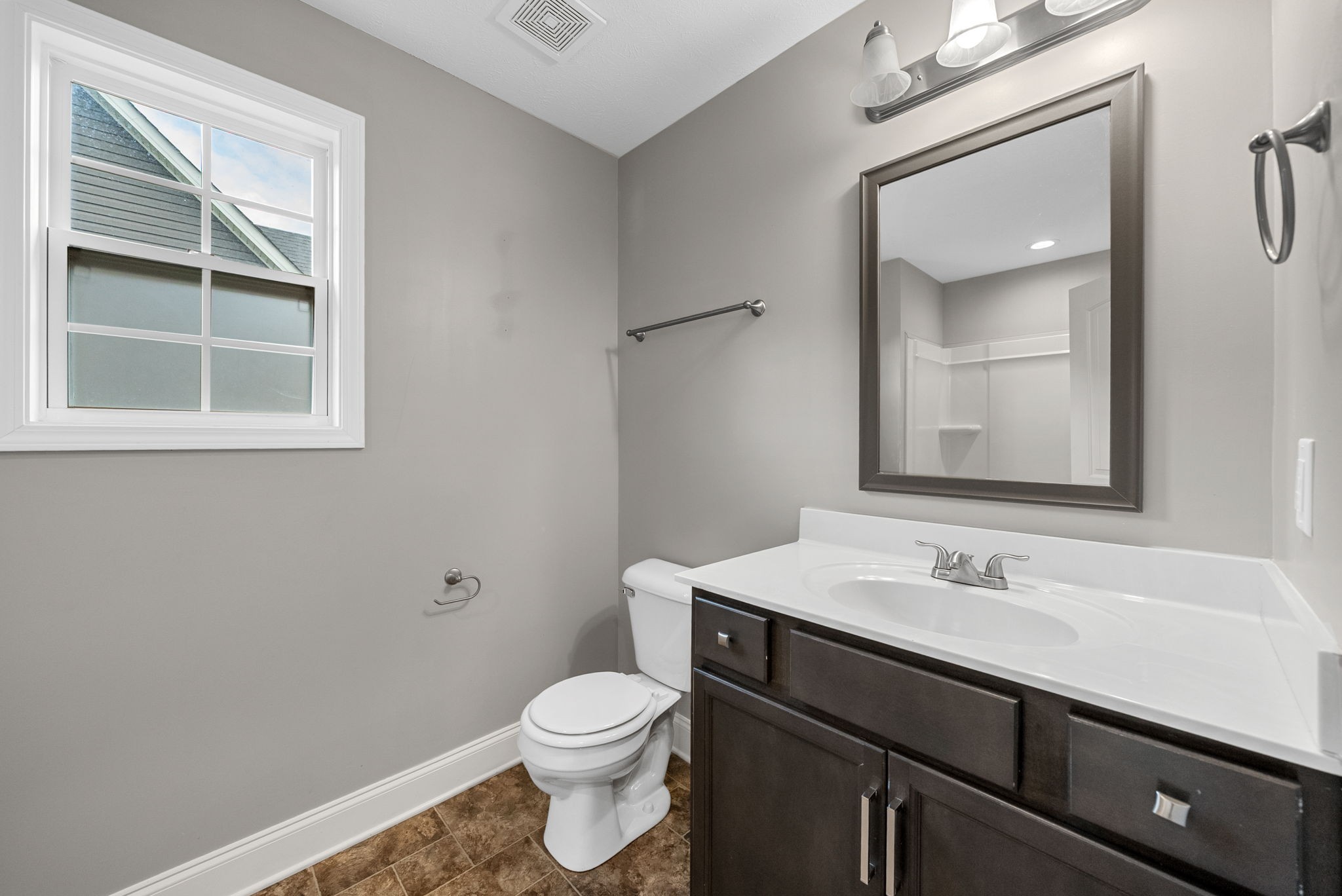 1717 Rains Road Clarksville, TN 37042 - Photo 29 of 39 Gallery Image 29