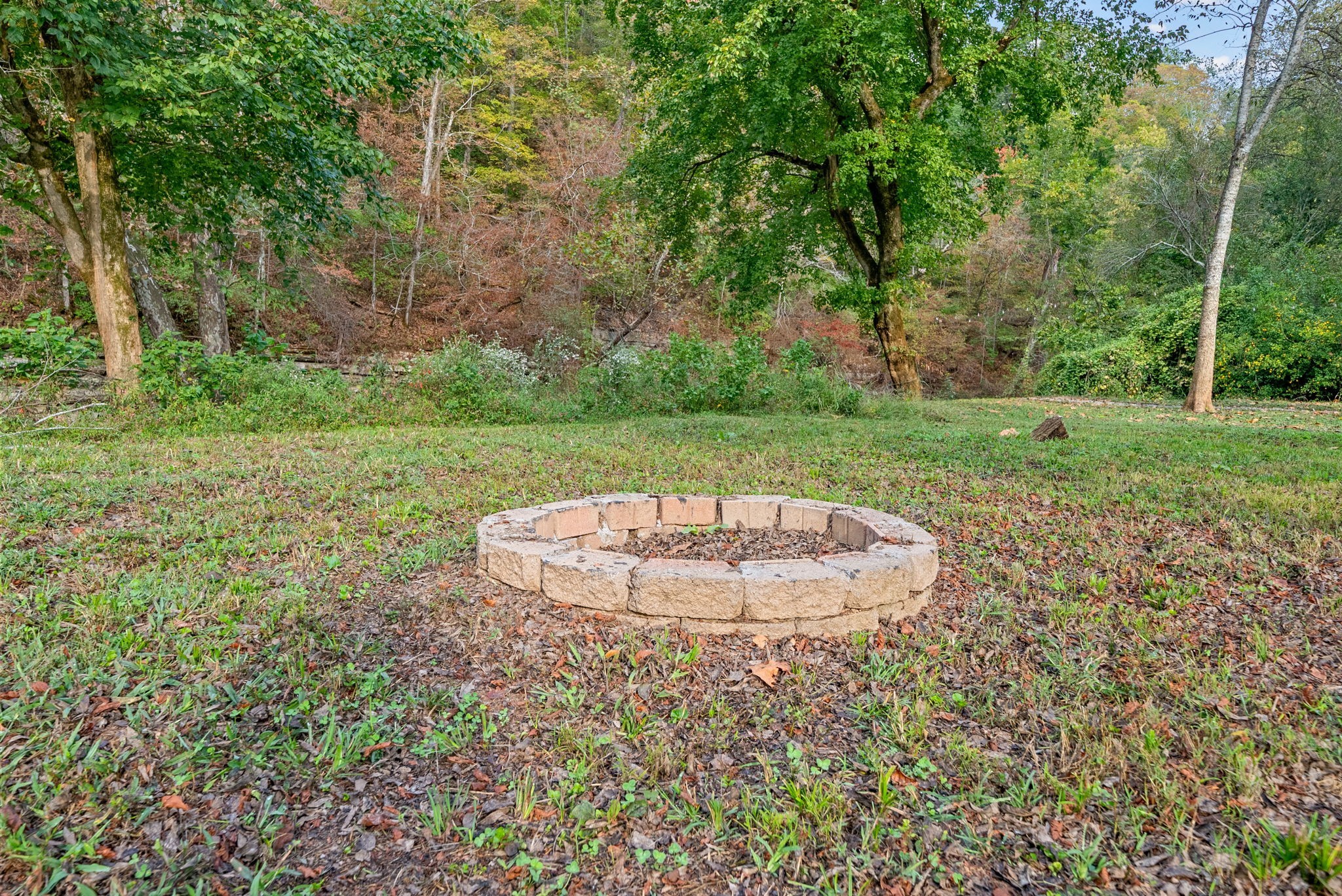 1717 Rains Road Clarksville, TN 37042 - Photo 38 of 39 Gallery Image 38