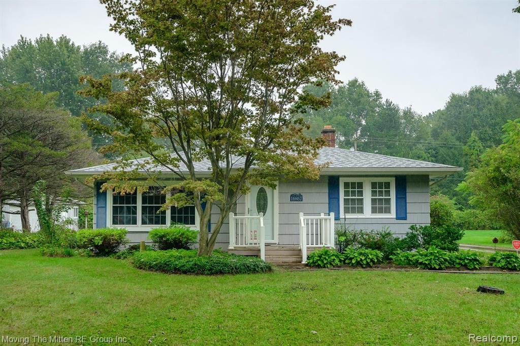 16867 Renton Road Belleville, MI 48111 - Photo 32 of 46