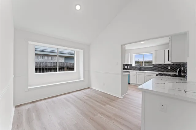 $2,100 | 17523 Hamilwood Drive, Cypress, TX 77433