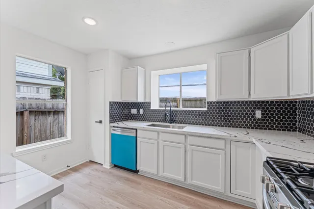 $2,100 | 17523 Hamilwood Drive, Cypress, TX 77433