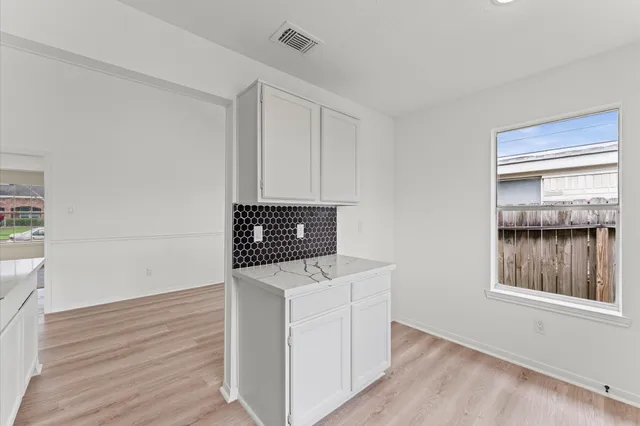 $2,100 | 17523 Hamilwood Drive, Cypress, TX 77433