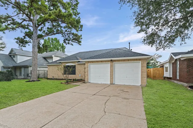 $2,100 | 17523 Hamilwood Drive, Cypress, TX 77433