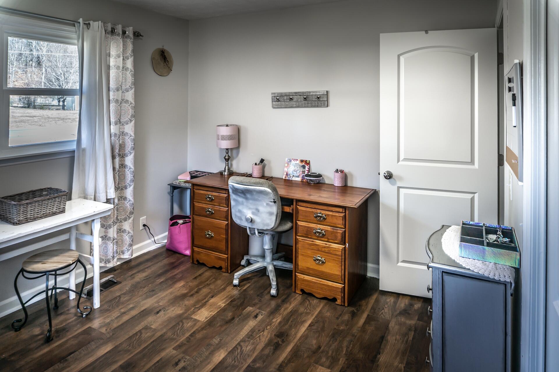 2000 Diana Road Kingsport, TN 37660 - Photo 32 of 57 2000DianaKpt_029