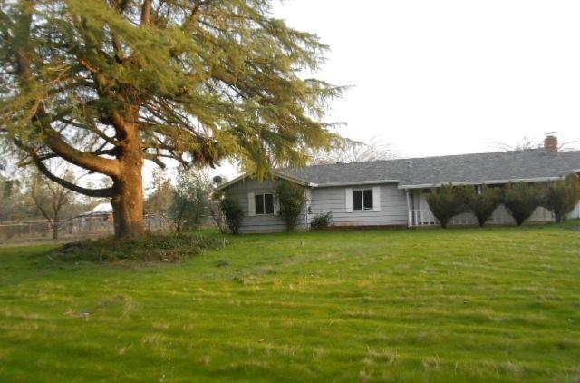 15775 Cloverdale Road Anderson, CA 96007 - Photo 1 of 17 DSCN1861