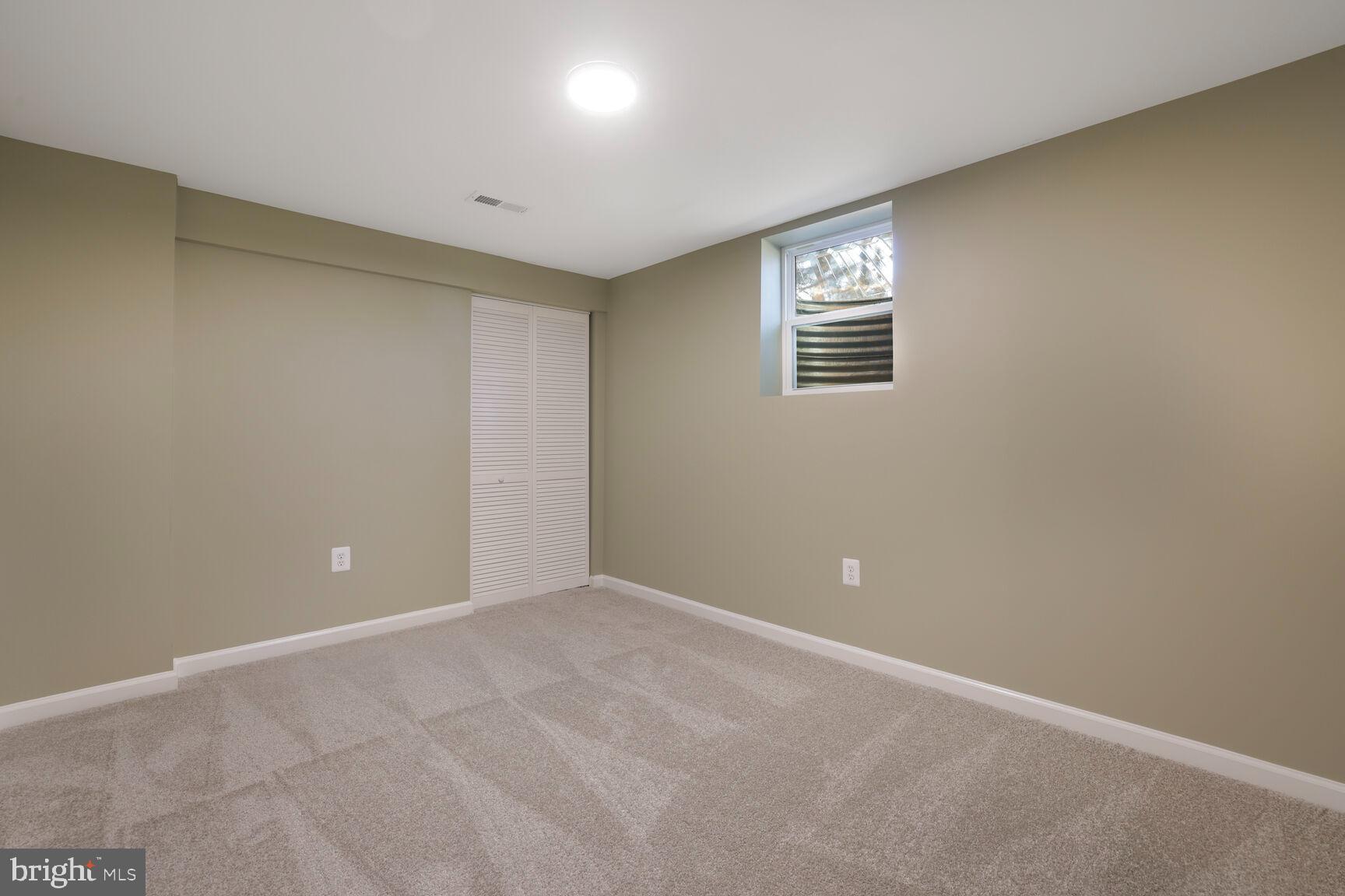 12238 Walnut Point Road Hagerstown, MD 21740 - Photo 18 of 29 Gallery Image 18