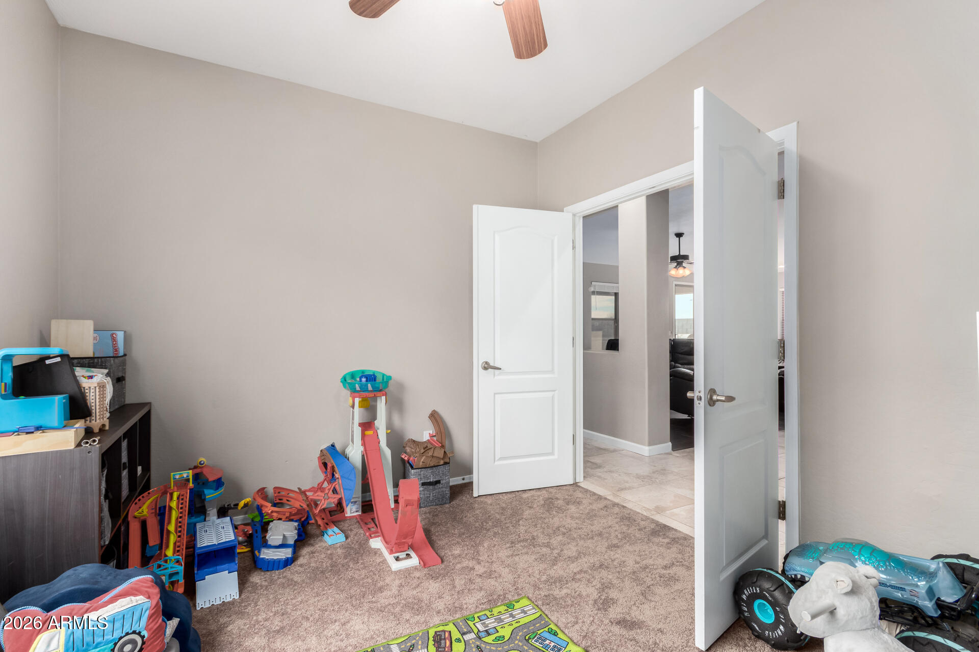 25828 North Desert Mesa Drive Surprise, AZ 85387 - Photo 27 of 37 a view of room with toys