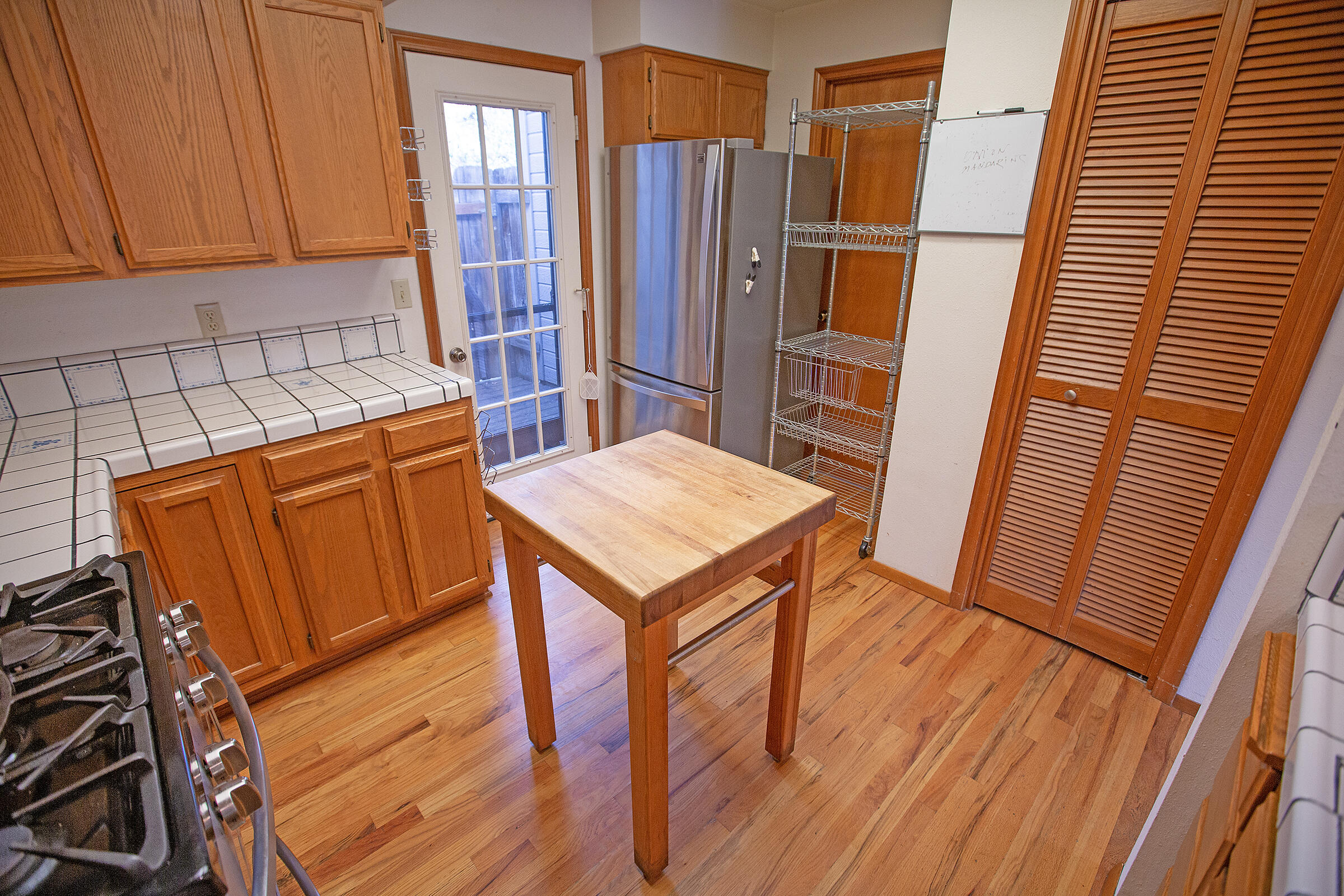159 North Wightman Street Ashland, OR 97520 - Photo 10 of 22 Kitchen 3