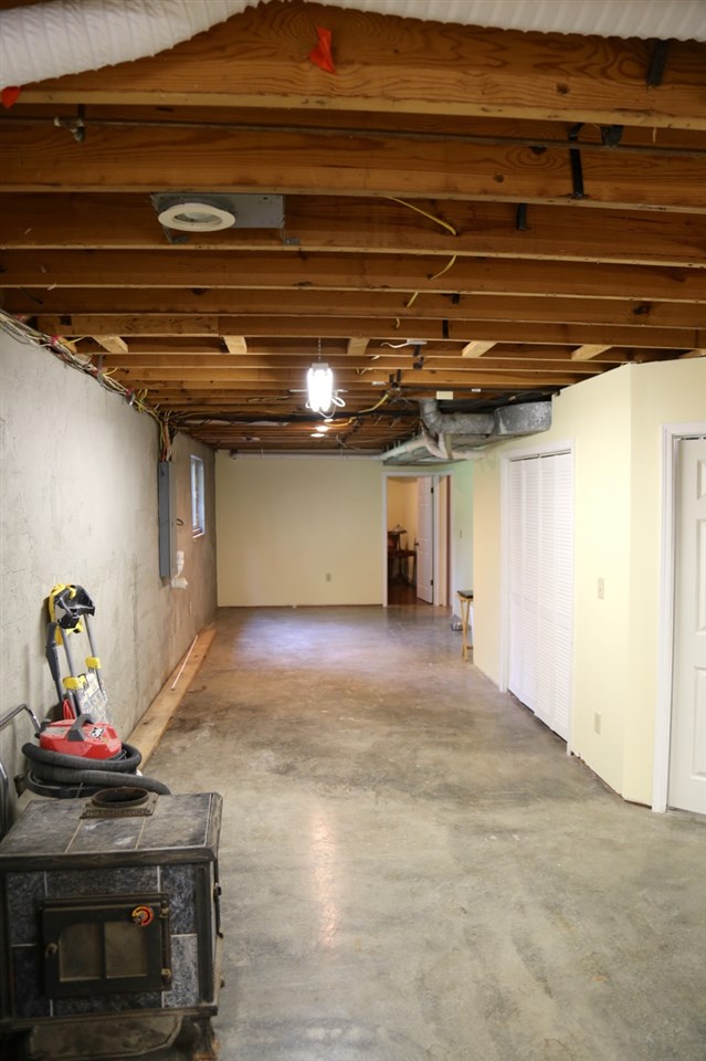 3617 East Post Road Bloomington, IN 47408 - Photo 31 of 35 Gallery Image 31
