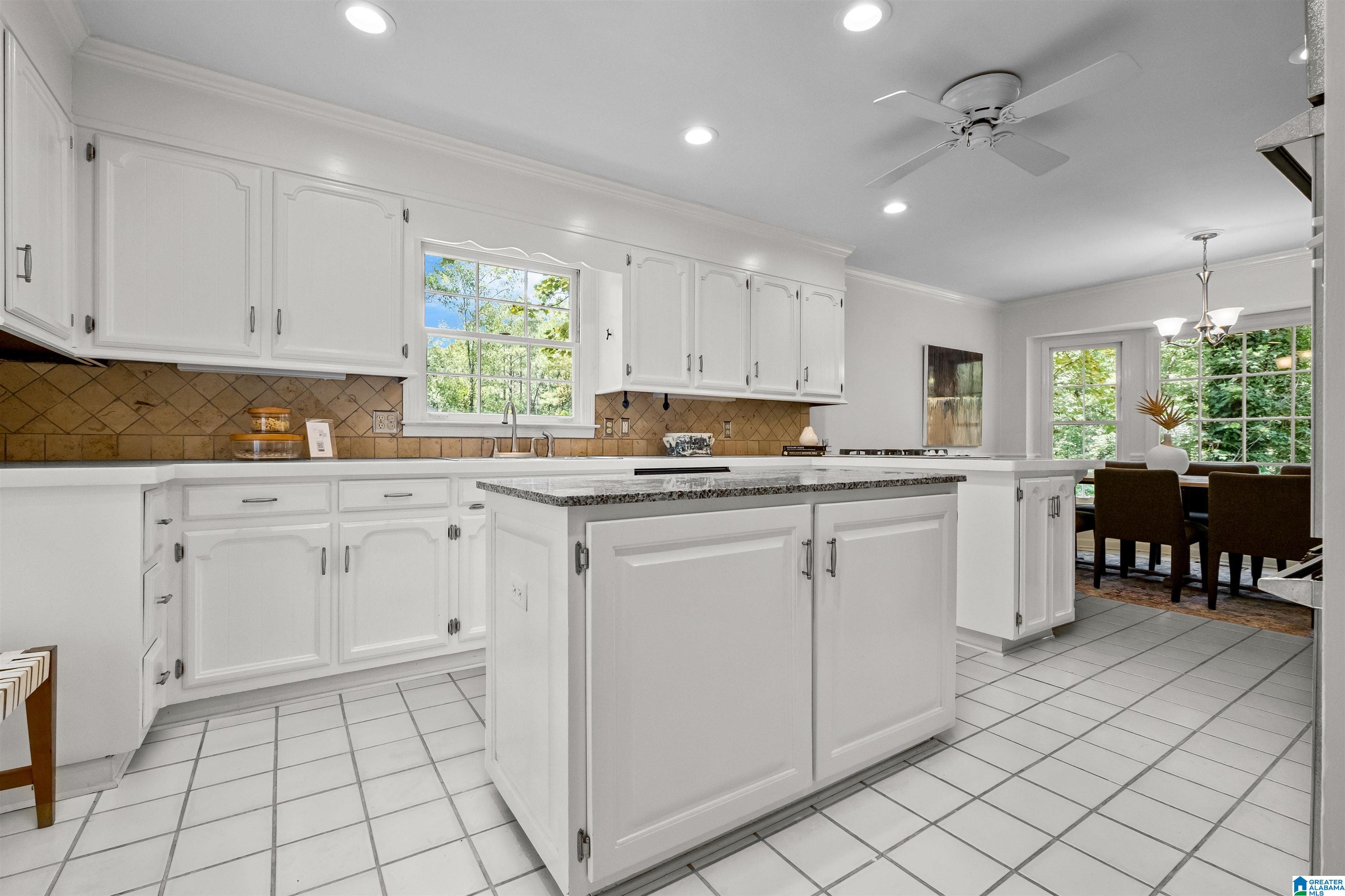 4520 Pine Mountain Road Birmingham, AL 35213 - Photo 10 of 54
