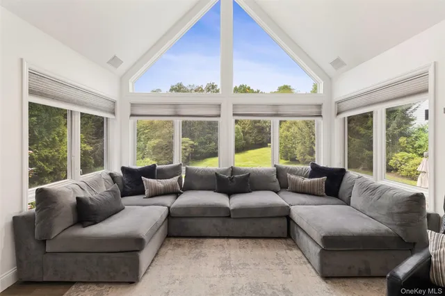 $2,495,000 | 33 Hillandale Road, Rye Brook, NY 10573