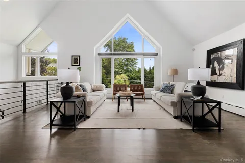 $2,495,000 | 33 Hillandale Road, Rye Brook, NY 10573