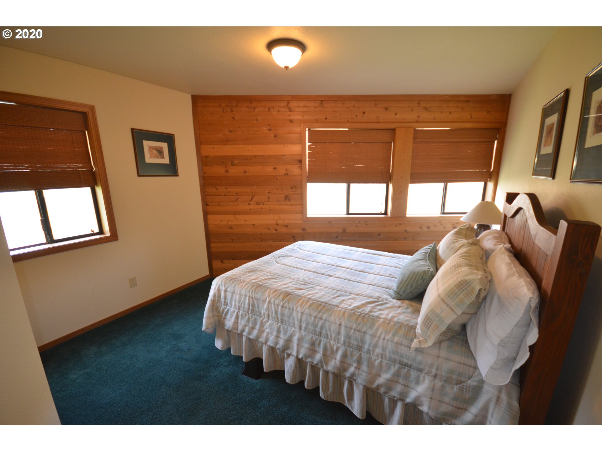 702 Riverside Street Maupin, OR 97037 - Photo 13 of 27 Gallery Image 13