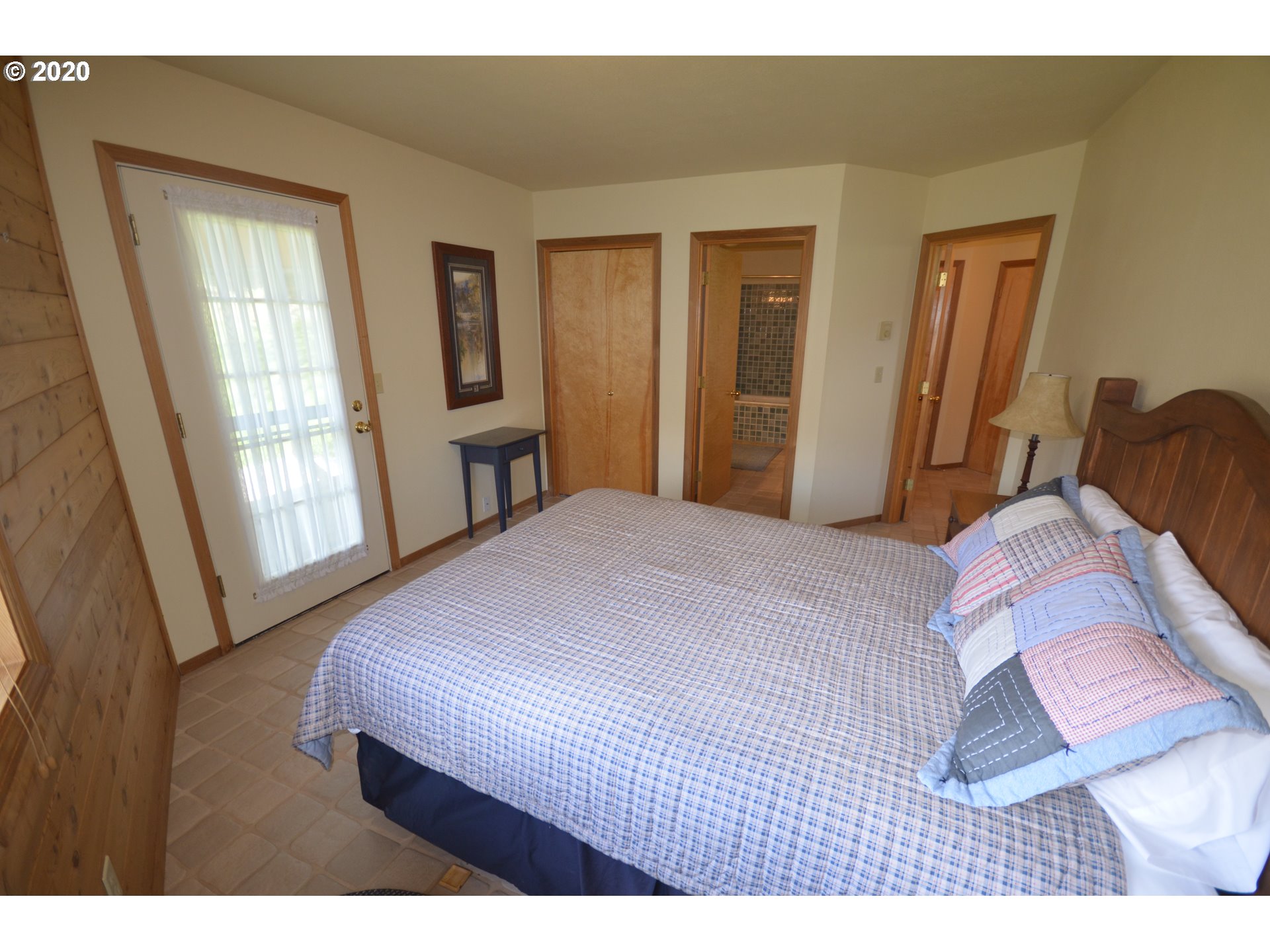 702 Riverside Street Maupin, OR 97037 - Photo 16 of 27 Gallery Image 16