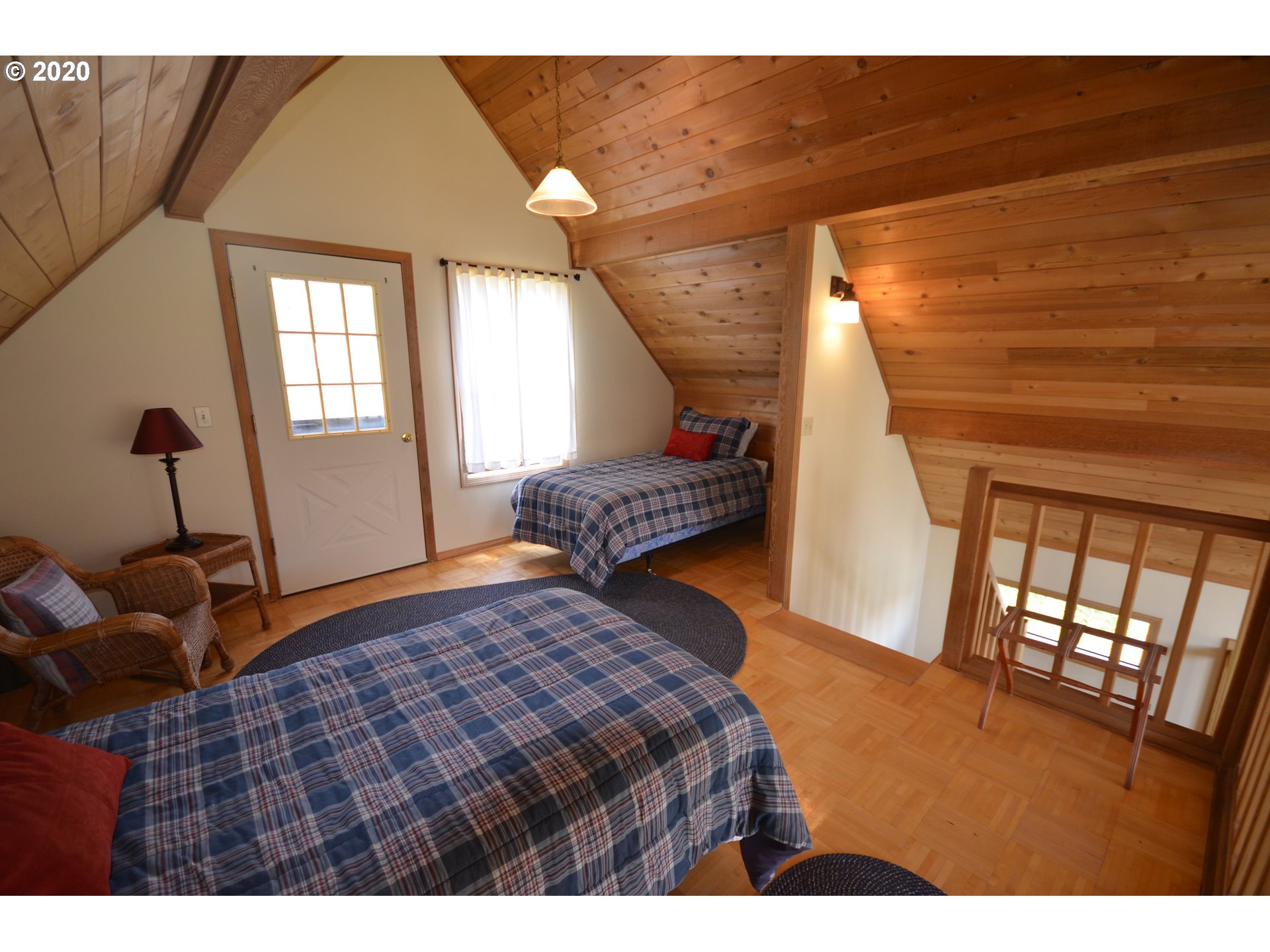 702 Riverside Street Maupin, OR 97037 - Photo 9 of 27 Gallery Image 9