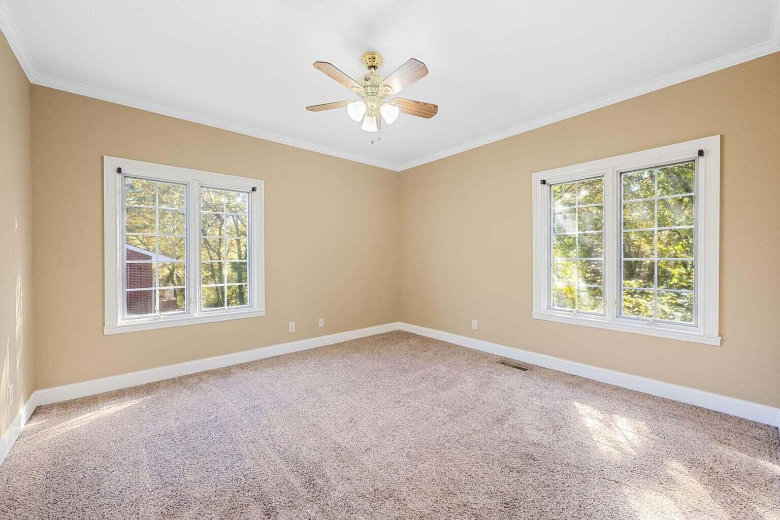 486 Gadd Road Hixson, TN 37343 - Photo 21 of 32 Secondary bedroom