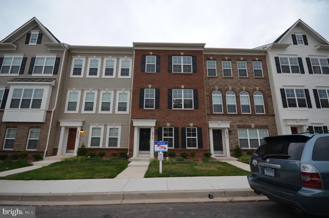 $2,600 | 6215 Posey Street, Frederick, MD 21703