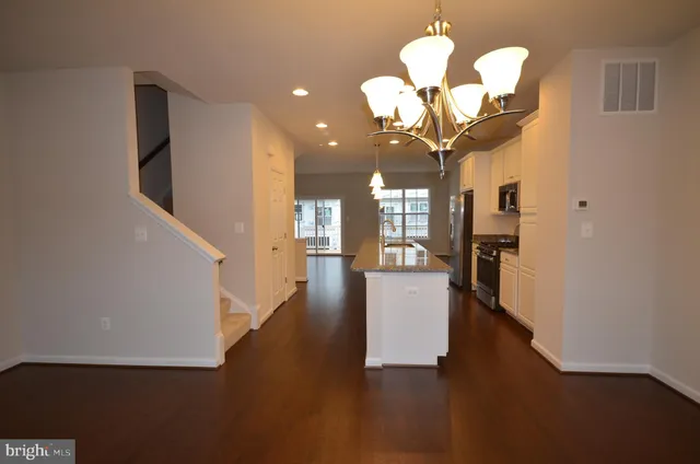 $2,600 | 6215 Posey Street, Frederick, MD 21703