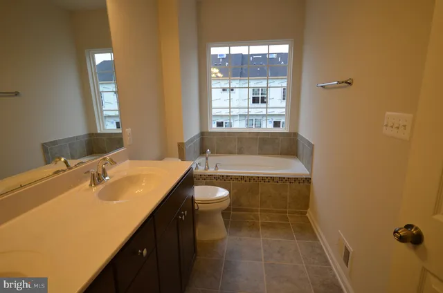 $2,600 | 6215 Posey Street, Frederick, MD 21703