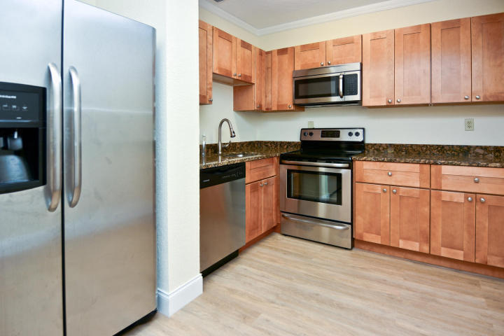 829 Camino Road, Unit 112B Delray Beach, FL 33445 - Photo 24 of 36 lagokitchenclub