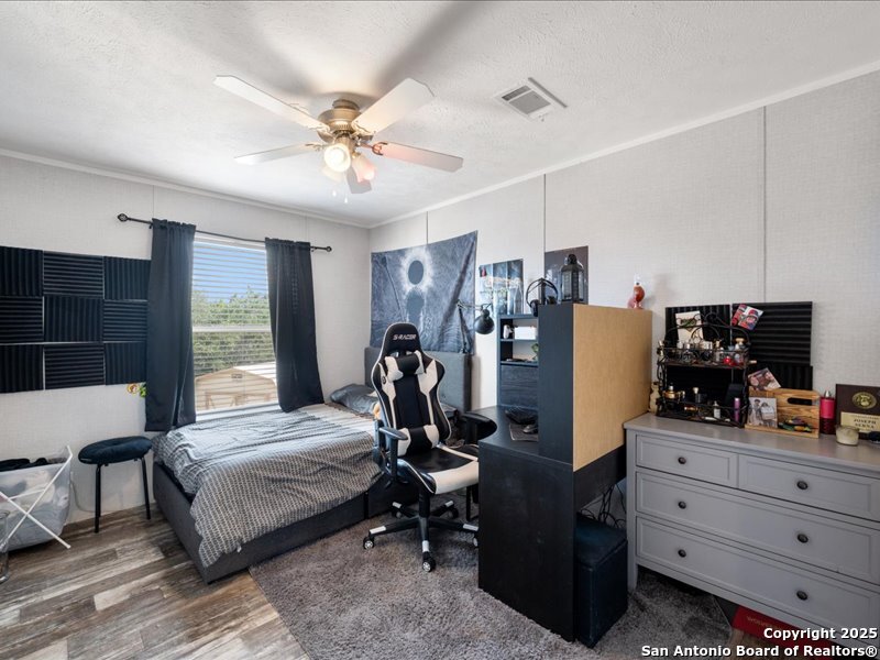 1999 Oil Well Comfort, TX 78013 - Photo 20 of 40