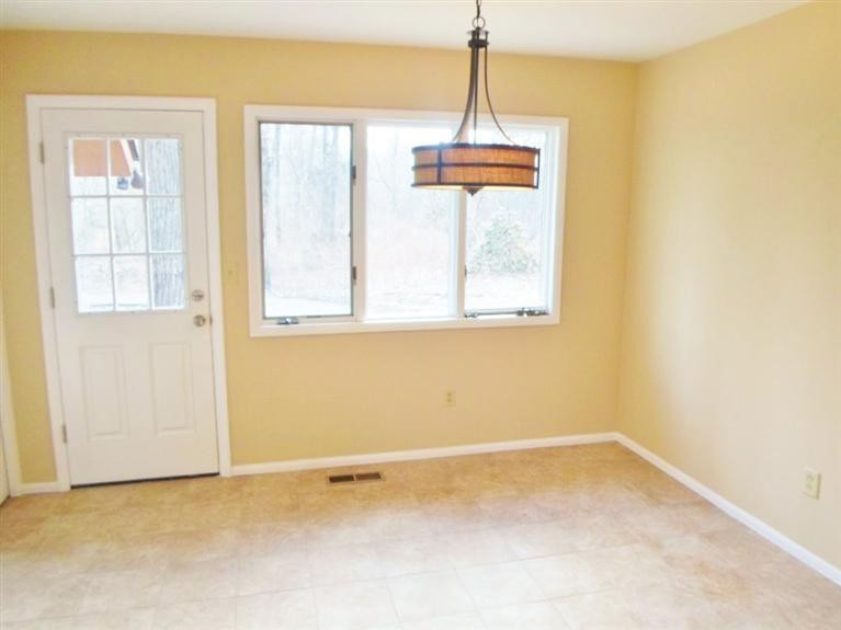 11733 Bunce Road Maybee, MI 48159 - Photo 6 of 37 Photo 6