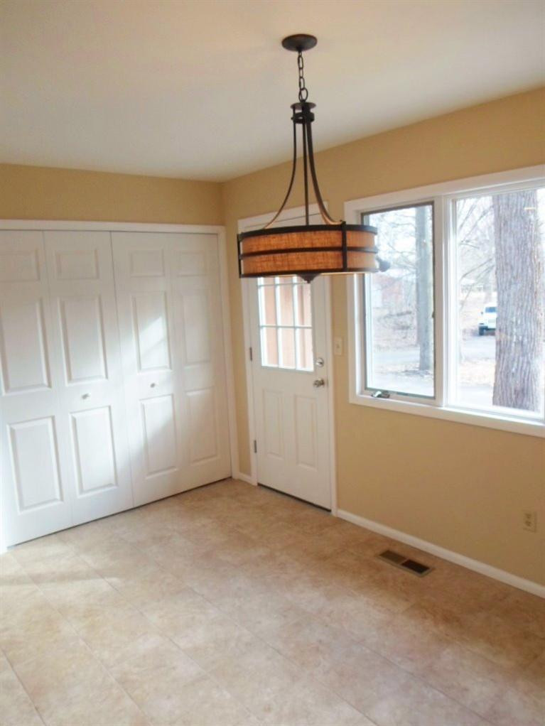 11733 Bunce Road Maybee, MI 48159 - Photo 7 of 37 Photo 7
