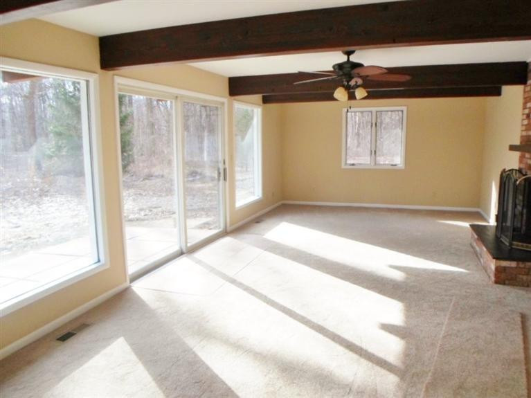 11733 Bunce Road Maybee, MI 48159 - Photo 8 of 37 Photo 8