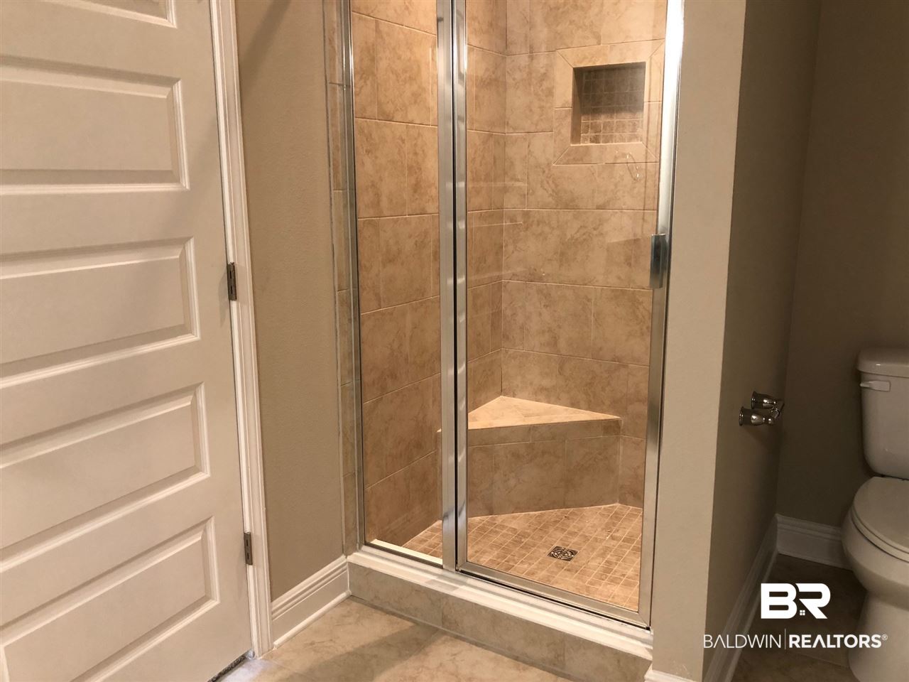 23978 Cottage Loop Orange Beach, AL 36561 - Photo 10 of 29 Master Shower