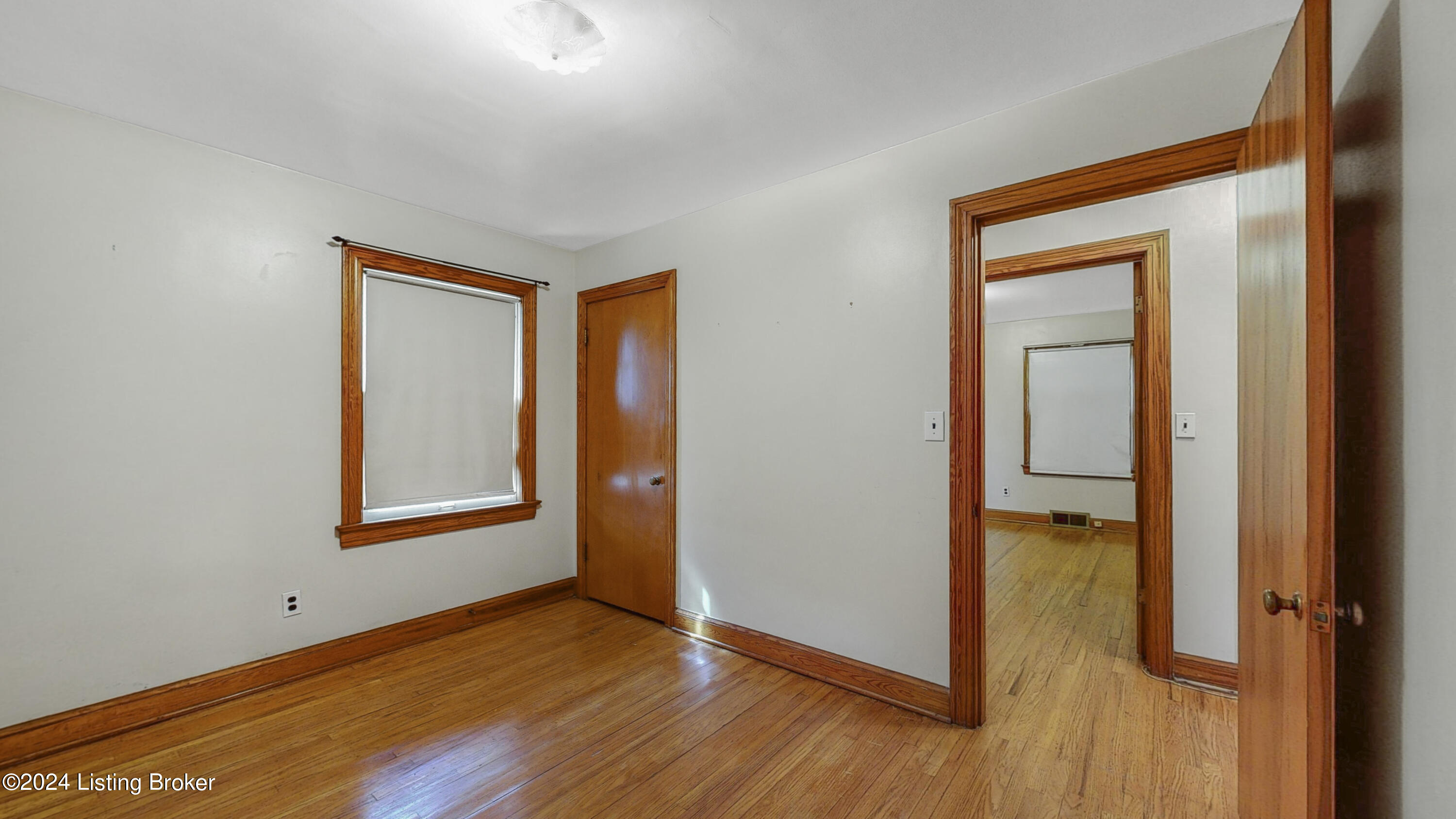 2525 Ralph Avenue Louisville, KY 40216 - Photo 19 of 36 2525 Ralph Ave-119