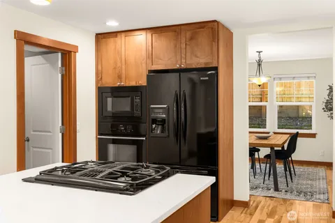 $1,150,000 | 1759 Newport Avenue Northeast, Renton, WA 98056