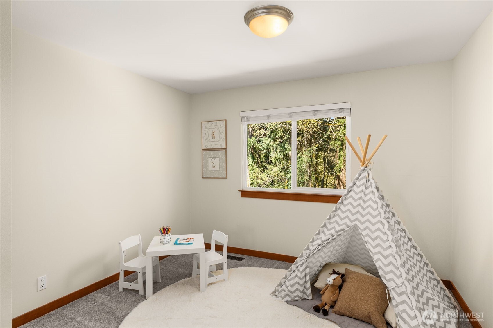 1759 Newport Avenue Northeast Renton, WA 98056 - Photo 18 of 36