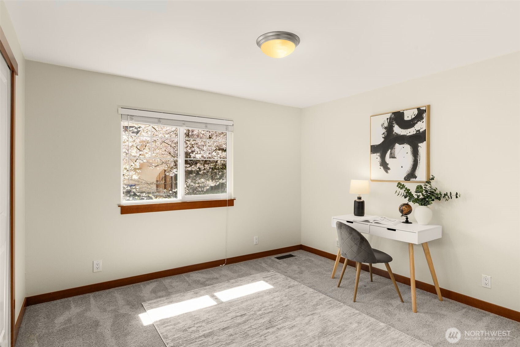 1759 Newport Avenue Northeast Renton, WA 98056 - Photo 19 of 36