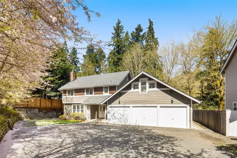 $1,150,000 | 1759 Newport Avenue Northeast, Renton, WA 98056